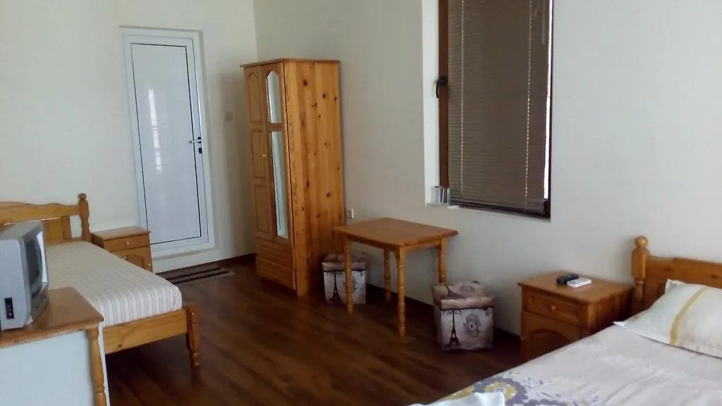 **  Guest House Diamant Sozopol Bulgaria