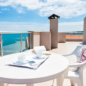 Hotel Amon Ra Family, Sozopol